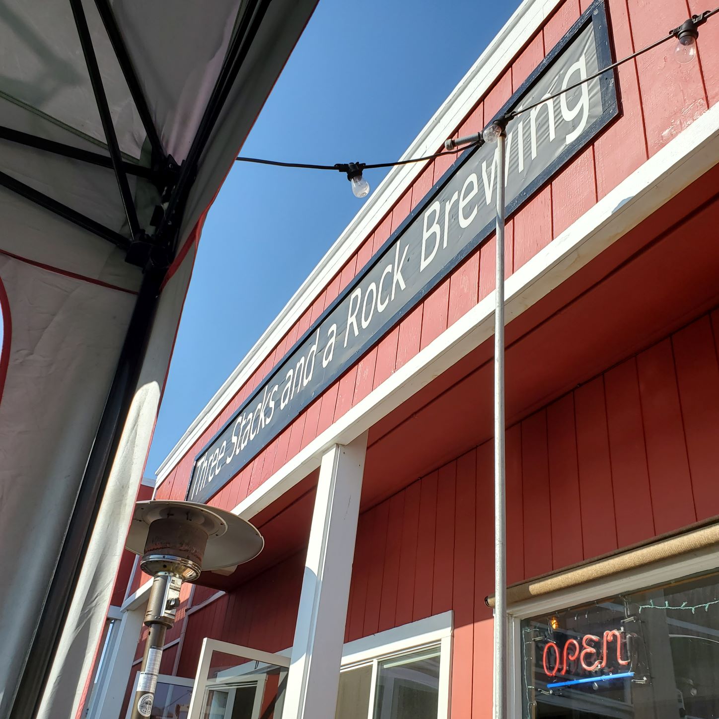 Shell Beach Brew Get craft brewery reviews • Three stacks and a Rock• Plan your roadtrip